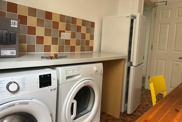 3 bed flat, Napier Terrace, Flat 1, Mutley, Plymouth, PL46ER - Image 11